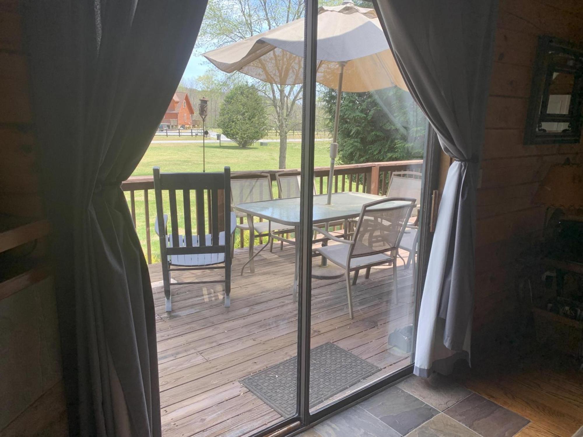 Ridge View Cabin With Fireplace Pet Friendly- *